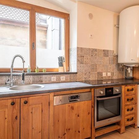 アヌシーReflet Des Alpes Furnished Flatアパートメント エクステリア 写真